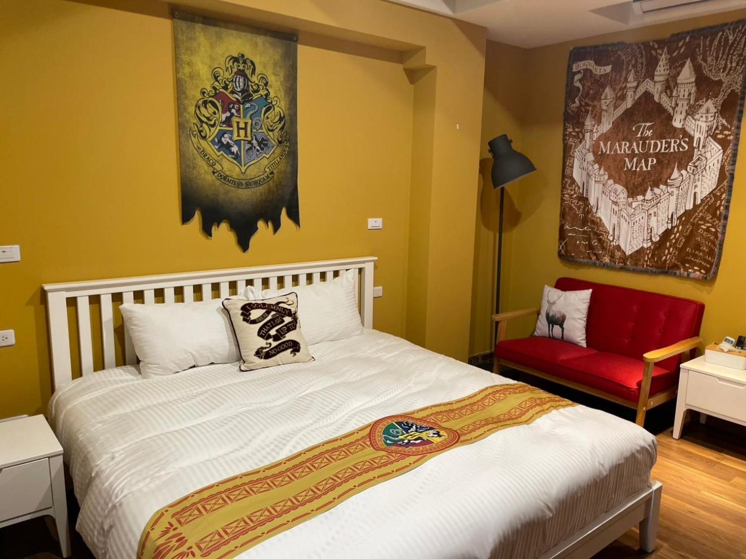 Magic Deer House 鹿鹿魔法屋 Bed & Breakfast Thị trấn Thị trấn Qingshui Ngoại thất bức ảnh